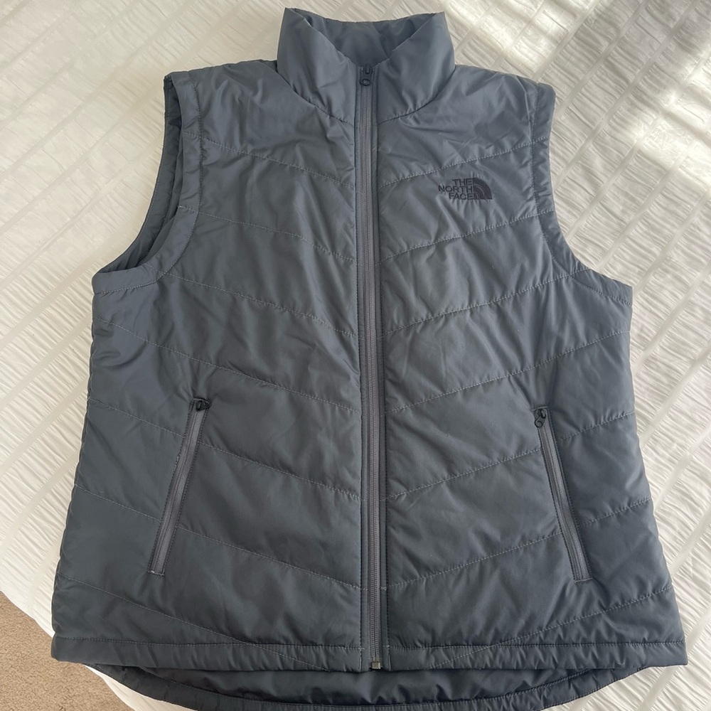 The North Face Women's Charcoal Quilted Vest Size Large